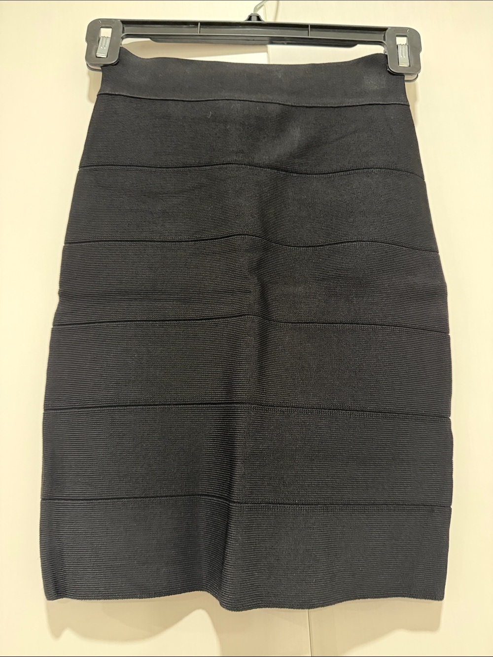 bebe Black Ribbed Pencil Skirt
